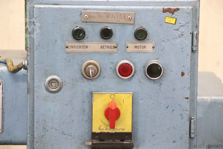 Draaibank flens draaibank Matra D 57.3