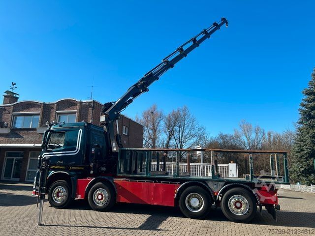 Lastbilmonteret kran MERCEDES-BENZ 3253 + HIAB 302 Kran 8x2-4 HAD ALLRAD