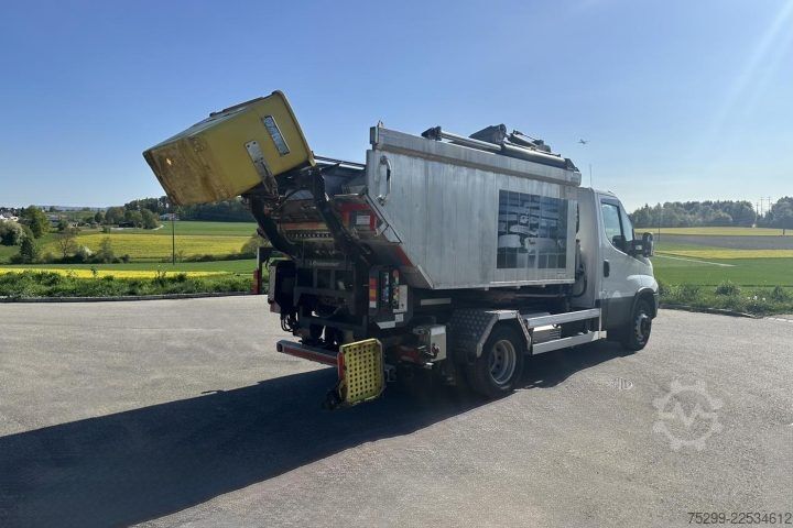 Autocamion cu cârlig pentru containere Iveco 70C17 Haken / Kehricht / WD