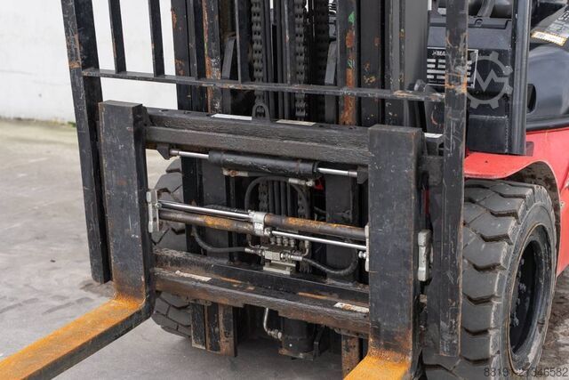 Lumago Machinery BV Lumago Machinery BV Lumago Machinery BV