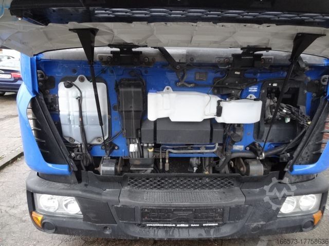 Koelwagen met geïsoleerde laadbak IVECO Eurocargo 75E19 LBW Motor 61000km