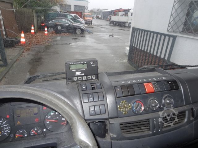 Koelwagen met geïsoleerde laadbak IVECO Eurocargo 75E19 LBW Motor 61000km