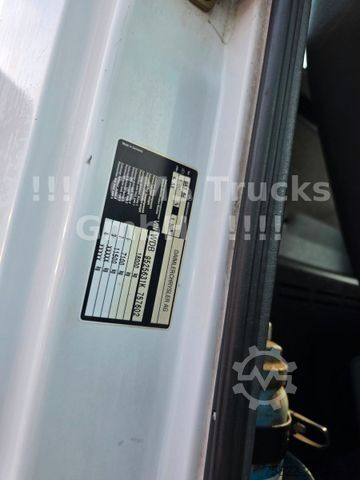 Üç taraflı damperli kamyon MERCEDES-BENZ Atego 1828 / 4X4 ALLRAD / Meiller /18 Kran