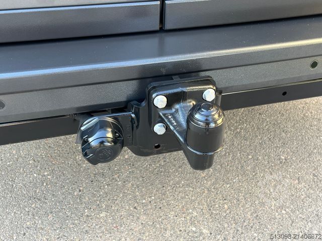 Minibüs VOLKSWAGEN CRAFTER 2,0 TDI 9 SITZER KAMERA AHK KLIMA RAMPE