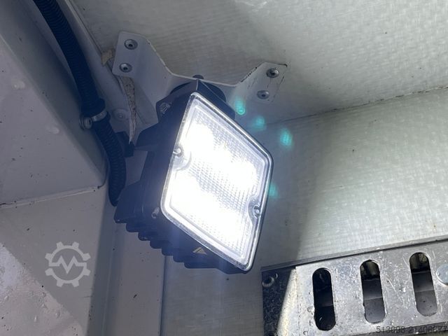 Kasa kamyoneti VOLKSWAGEN CRAFTER 2.0TDI XXXL KOFFER RAMPE KAMERA 177 PS