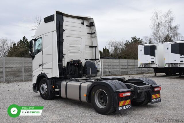 Standart çekici ünitesi VOLVO FH 500 Globetrotter XL Varios