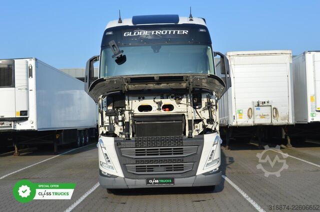 Standart çekici ünitesi VOLVO FH 500 Globetrotter XL Varios