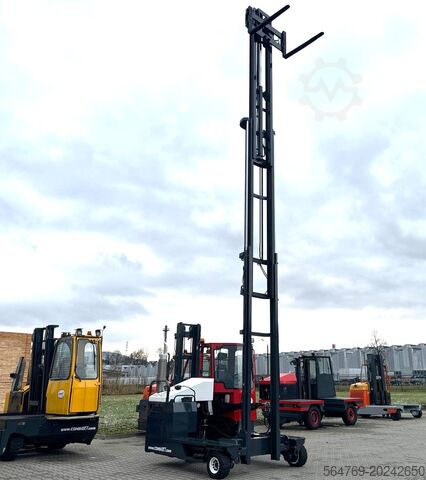 4-vägs gaffeltruck Combilift C4500 / LPG / 4500 kg/ Triplex 9300 mm