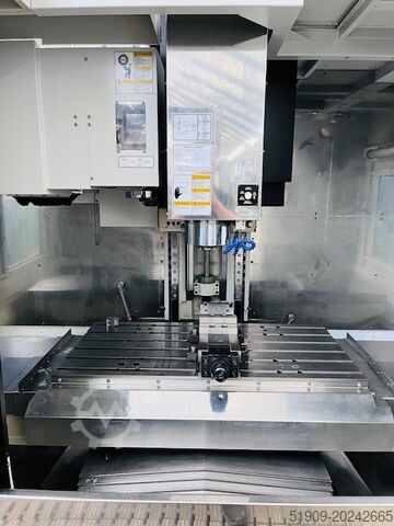 Pionowe centrum obróbcze POS POSMILL CE1000