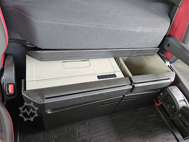 Standard-SZM VOLVO FH 460 LNG