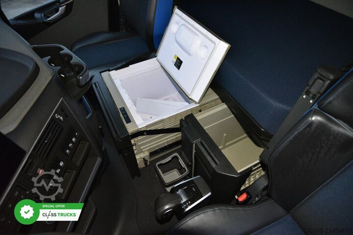 Standard SZM VOLVO FH 460 Globetrotter XL Varios i-Save