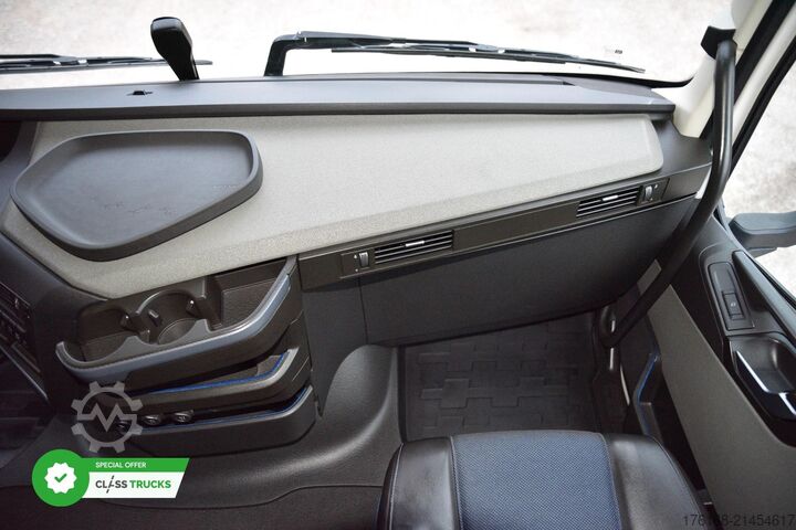 Standard SZM VOLVO FH 460 Globetrotter XL Varios i-Save