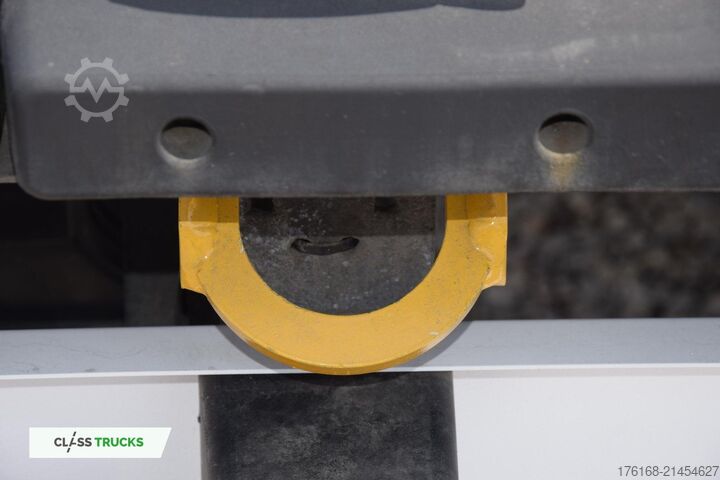 Hűtő félpótkocsi SCHMITZ CARGOBULL SKO FP 60 ThermoKing SLXi 300