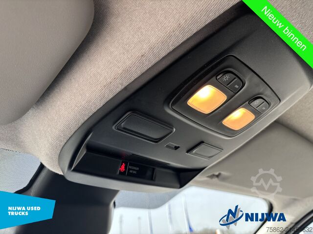 Hochdachkombi Renault Trafic 130 T30 L2H1 Bijrijdersbank + Airco