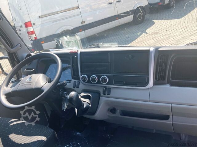 Dodávka MITSUBISHI Canter  3C13/25 TF1 no GSR Cab Sing
