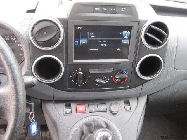 Furgone di consegna personalizzato Peugeot Partner 1.6 HDI Cateringausbau 3-Sitzer