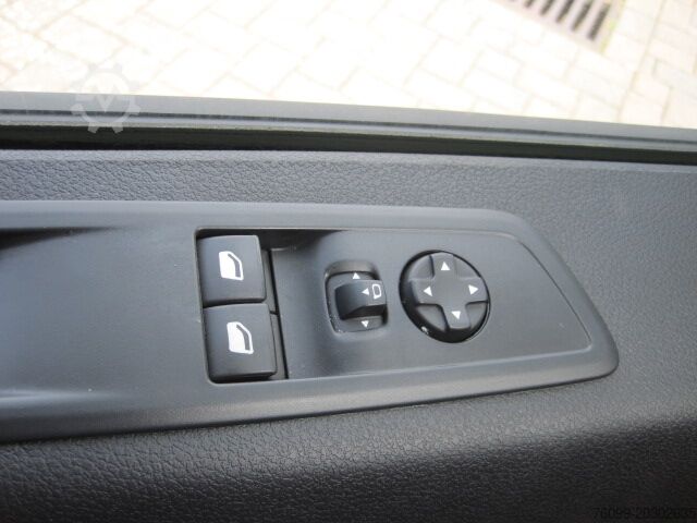 Furgone lungo Citroen Jumpy 2.0 HDI L3H1 Regal Dachtr. AHK Nav