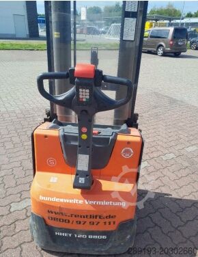 Carretilla elevadora Toyota BT SWE 120L