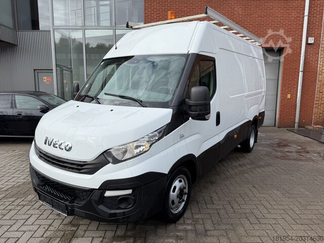 Van with high roof Iveco daily 40C15 L2H2 Airco