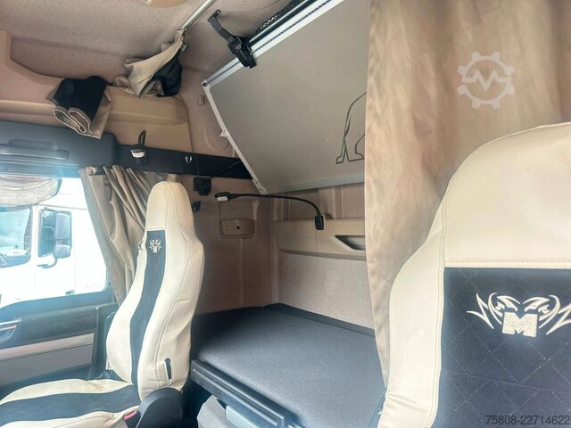 Değiştirilebilir kasalı kamyon MAN TGX 26.470 6x2 BDF XLX Intarder ACC LGS NAVI