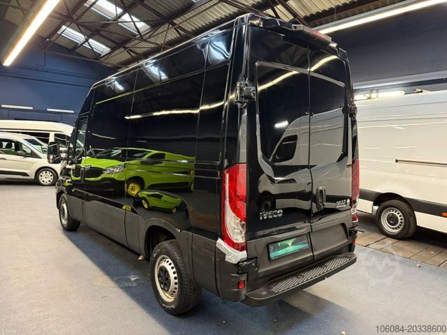 Komercijalno vozilo sa visokim krovom VOLKSWAGEN Crafter Kasten L2-H2 KLIMA RCAM NAVI SPUR 1.HAND