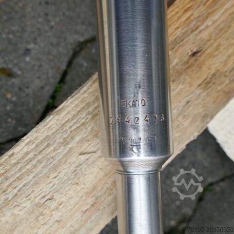 Arborele agitatorului cu elice din V4A 9856