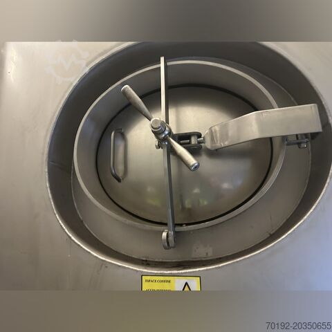 25.000 liter tempereerbare opslagtanks van V4A met volledig gelaste isolatiemantel Behälterbau Bader GmbH 9862