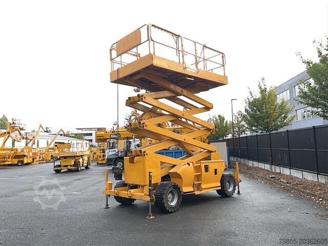 Mesa elevadora de tijera JLG 4394RT (15m)