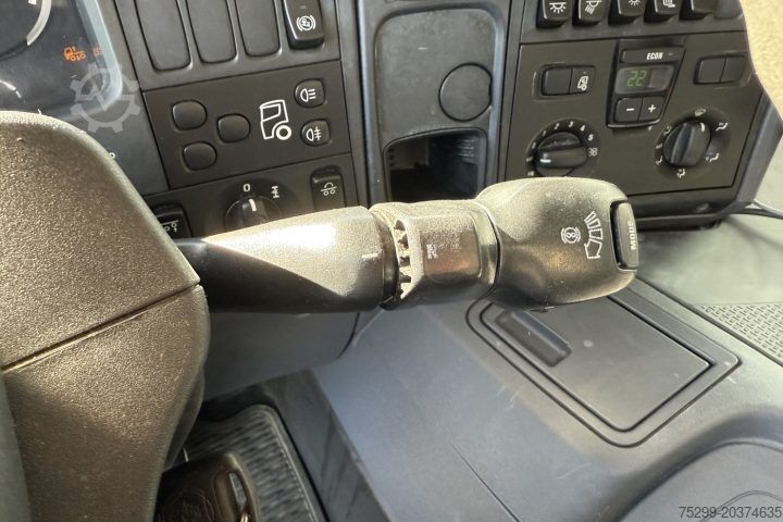 Vuilniswagen Scania P360 LB 6x2 Faun / Swiss-Vehicle