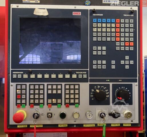 Fresadora CNC de 3 ejes EMCO Concept Mill CM 450