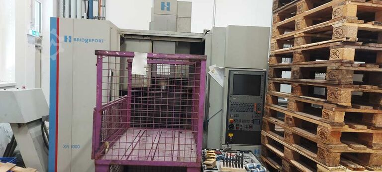 Centro de mecanizado vertical Bridgeport XR 1000