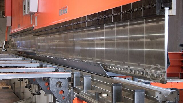 AĞIR HİZMET TANDEM BASKI FRENİ Ermak POWER BEND TANDEM 14200-1000 TON
