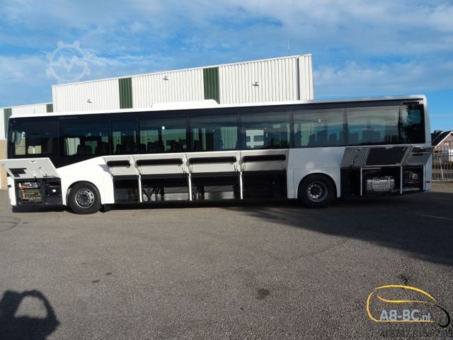 Turistbus IVECO Crossway 61 Sitze  NEU 3 Stück auf Lager