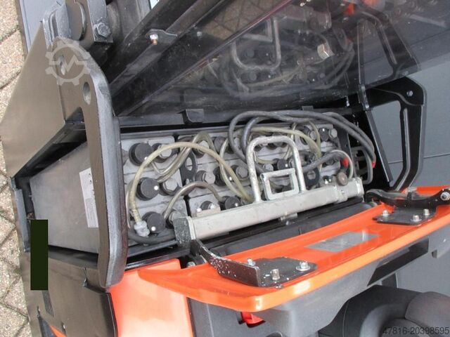 High lifting pallet truck TOYOTA SPE120