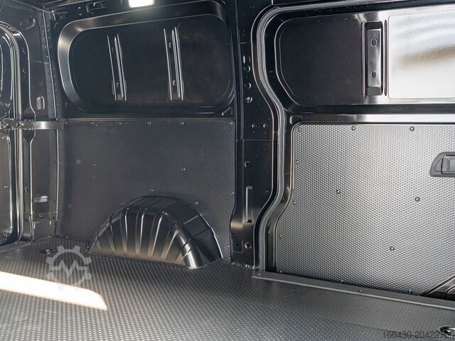 Bestelwagen Maxus eDELIVER 5 KA L1H1 64 kW/h Klima 360° LED PDC