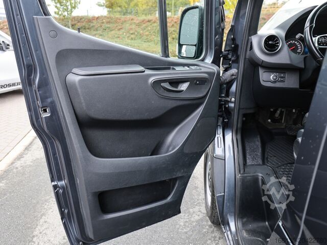 Kleinbus Mercedes-Benz Sprinter 319 CDI L2H1 Mixto AHK Standhz. Dist