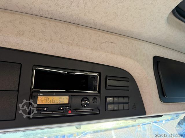 Camión volquete trilateral MERCEDES-BENZ AROCS 3345 6x6 Euro 6 Kipper mit Bordmatik