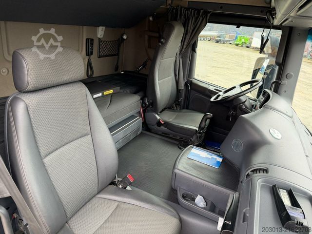 Truck mounted crane SCANIA G450 8x4 Pritsche mit Kran Palfinger PK76002 EH