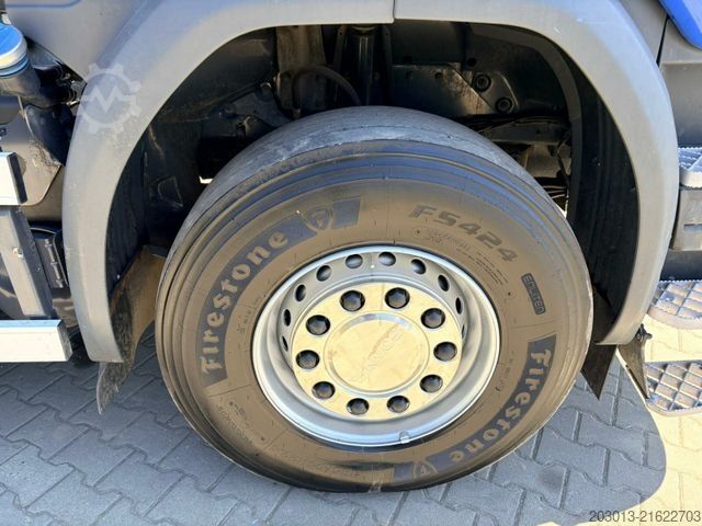 Grúa montada en camión SCANIA G450 8x4 Pritsche mit Kran Palfinger PK76002 EH