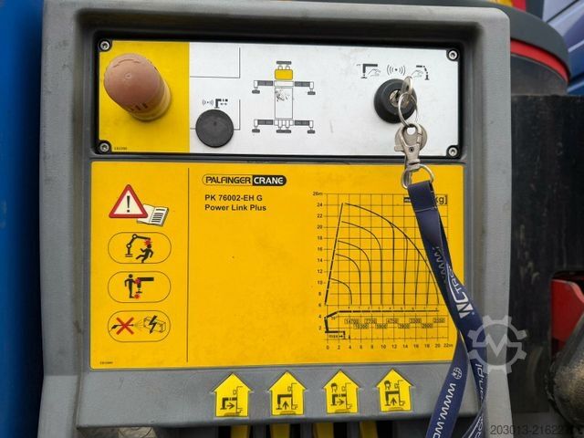 Flatbed truck SCANIA G450 8x4 Pritsche mit Kran Palfinger PK76002 EH