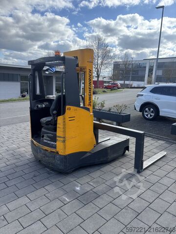 Carretillas retráctiles Jungheinrich ETV Q 20