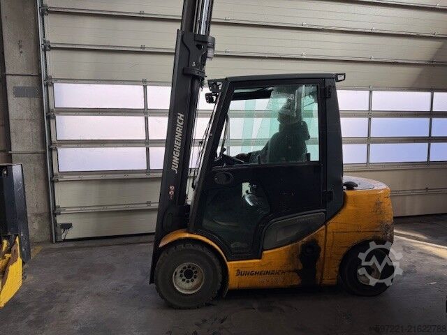 Dizel viljuškari Jungheinrich DFG430s 400ZT
