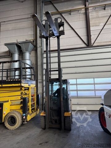 Dizel viljuškari Jungheinrich DFG430s 400ZT
