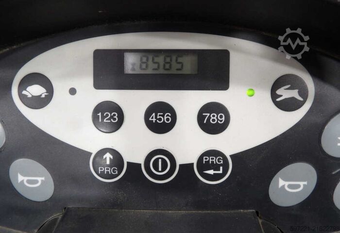 Electric Pallet Trucks Still EXUS22