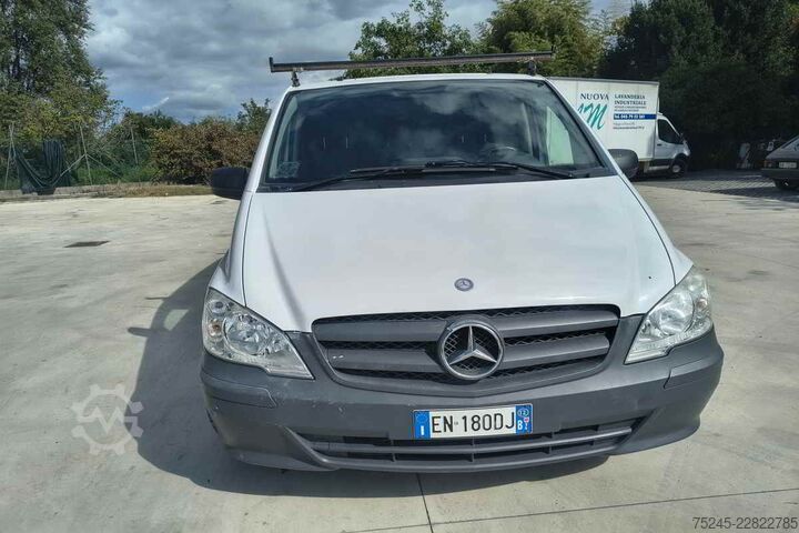 Panel kombi Mercedes-Benz 220 110 CDI