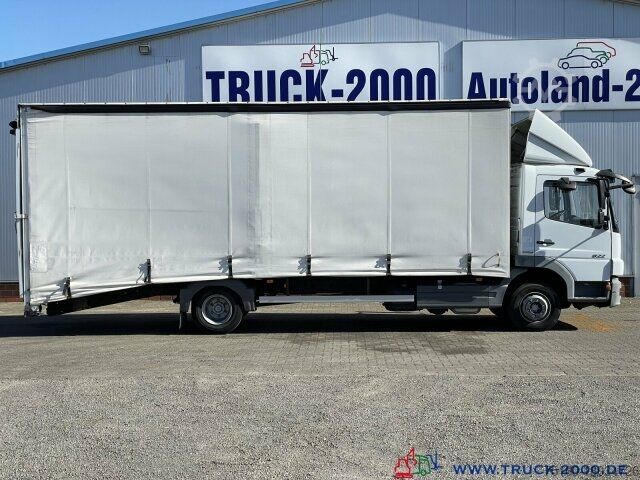Furgon samochodowy do przewozu aut Mercedes-Benz 822 Atego Geschlossener Transport + el. Rampen