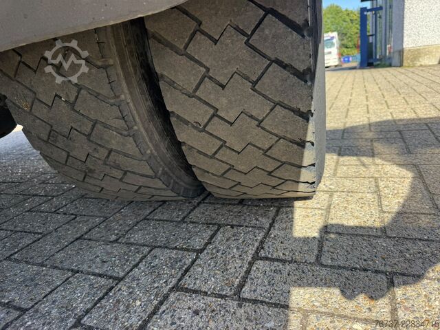 Maleta Renault Midlum **190DXI-MANUAL GEARBOX**