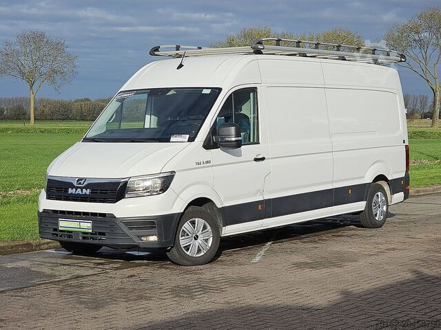 Kombi s vysokou střechou M.A.N. TGE 3.180 ac automaat EURO6
