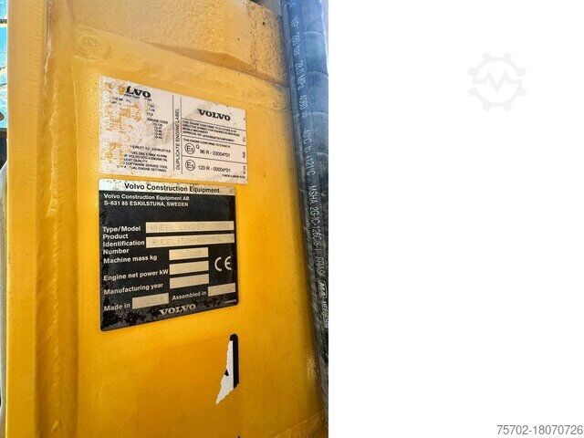Radlader Volvo L 150 H Waage Heckgewicht Ersatzrad