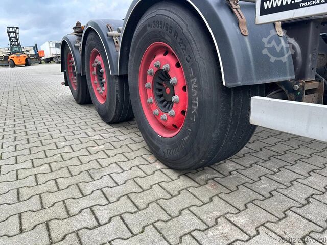 Containervervoer Burg 25X 20FT ADR (EX/II, EX/III, FL, AT) Chassis, E...